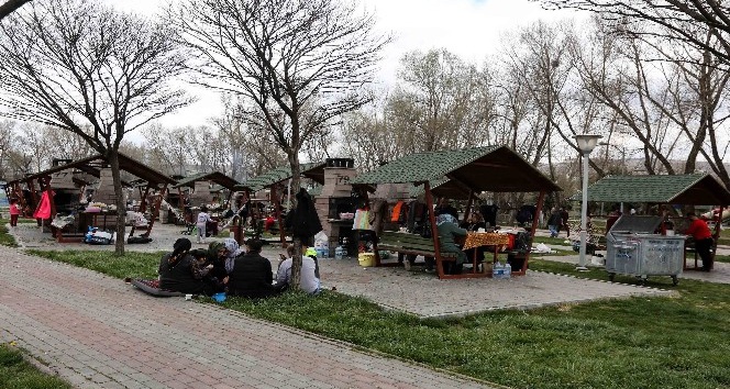 Yenimahalle’ye bahar geldi