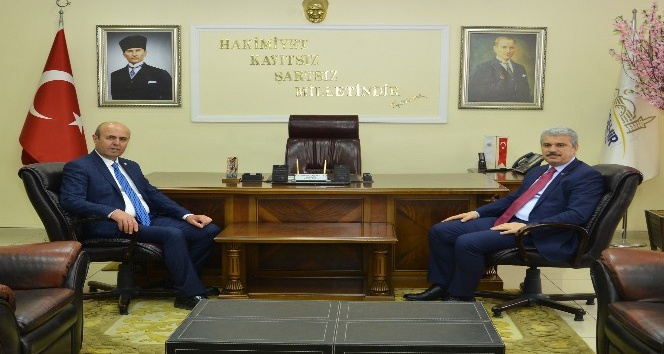 Vali Akın, "Kırşehir’in büyümesi ve gelişimi için bütün dinamikleri ile çalışmalar yürütülecek"