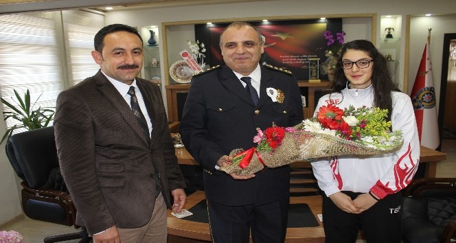 Erzincan Gençlik ve Spor İl Müdürlüğü Polis Haftasını kutladı