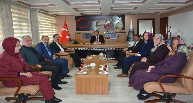 AK Parti Erzincan İl Teşkilatından Başkan Gültekin’e ziyaret