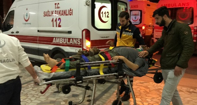 İskenderun’da yamaç paraşütçüleri yere çakıldı: 2 yaralı