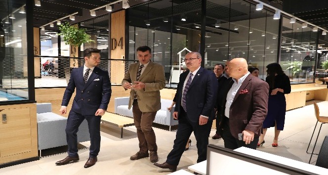 ATO Başkanı Baran ODTÜ Teknokent’te dijital ürün lansmanına katıldı