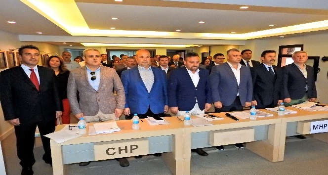 Çeşme Belediye Meclisi’nin yeni dönemi seçimlerle başladı