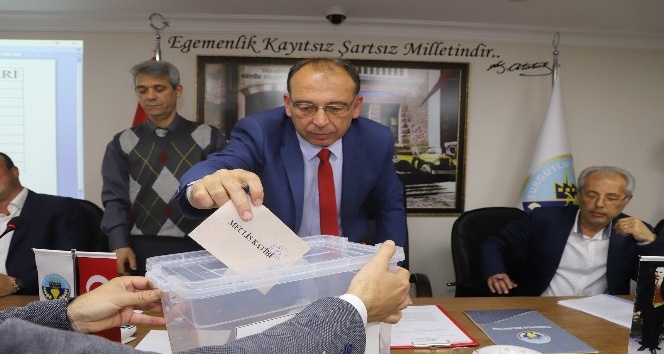 Turgutlu’nun yeni dönem ilk meclisi toplandı