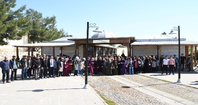 Sincikli öğrenciler Adıyaman Üniversitesi’ni gezdi