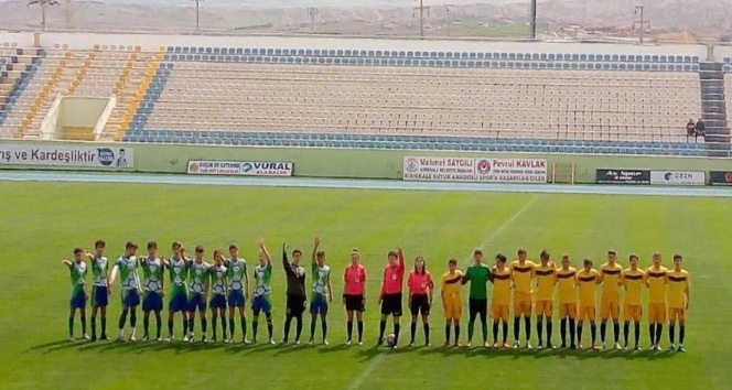 Kocasinan Şimşekspor U-15 Takımı Türkiye Şampiyonası’na veda etti
