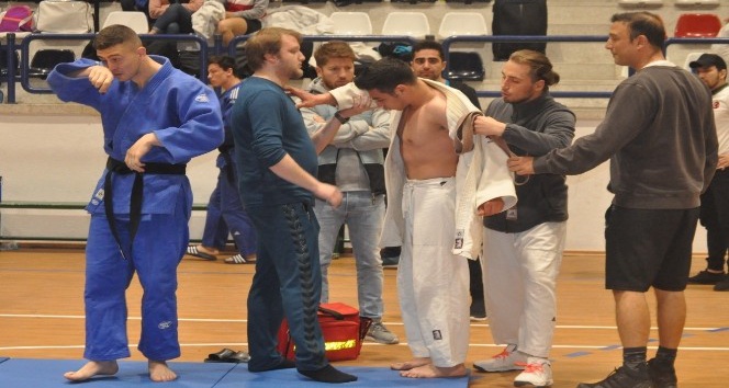 Üniversiteler arası Judo Şampiyonası başladı