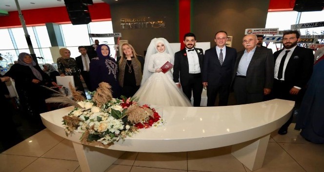 Başkan Örki ilk nikahını kıydı