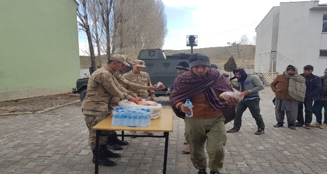 Van‘da 241 kaçak göçmen yakalandı