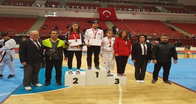 Taekwondo’da Büşra Öztürk Türkiye İkincisi