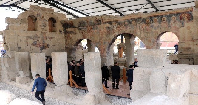 Ayasofya Müzesi ile yaşıt olan kilise turizme kazandırıldı