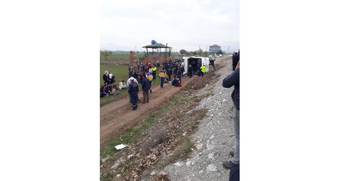 Denizli’de öğrencileri taşıyan otobüs devrildi: 20’den fazla yaralı