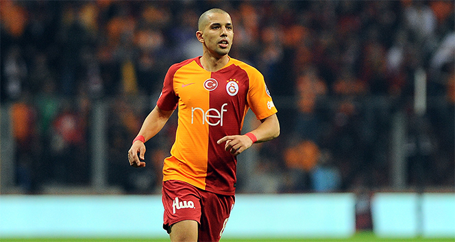 Galatasaray&#039;a iki kötü haber! Feghouli ve Semih Kaya...
