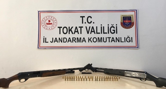 Tokat’ta ruhsatsız silah ele geçirildi
