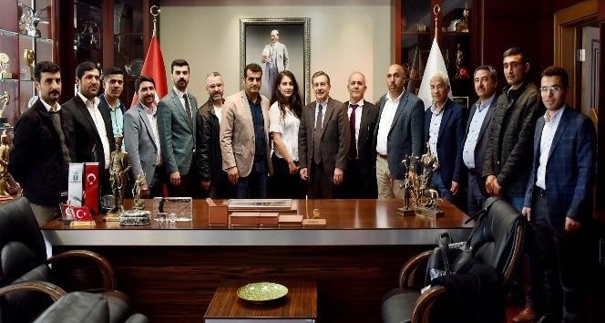 Başkan Ataç’a tebrik ziyaretleri sürüyor