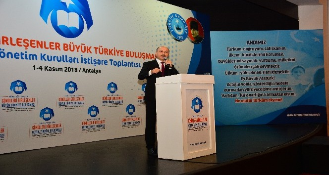 Türk Eğitim-Sen Genel Başkanı Geylan: “Sayın Cumhurbaşkanı’nın açıklaması ile iş güvencesi tartışması bitmiştir”