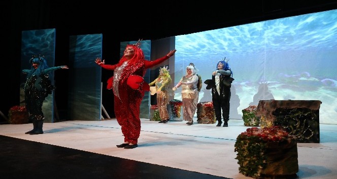 Denizli’de 3. Ulusal Çocuk Tiyatrosu Şenliği başladı