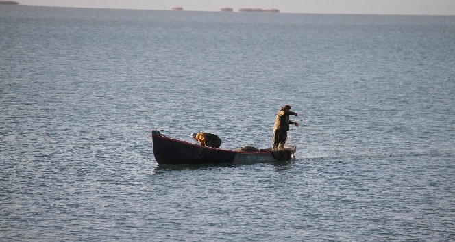 Beyşehirli balık avcıları yeni avlanma sezonundan umutlu