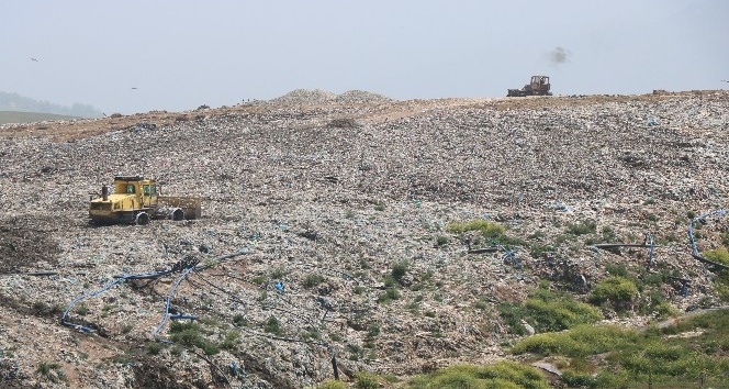10 yılda 2,3 milyon ton katı atık bertaraf edildi
