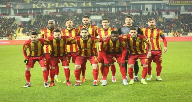 Evkur Yeni Malatyaspor, Trabzonspor karşısında puan arayacak