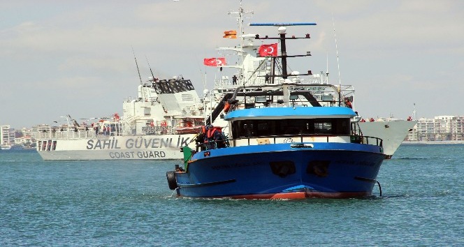 Dev operasyonla ele geçirilen 5 ton uyuşturucu İzmir’e getirildi