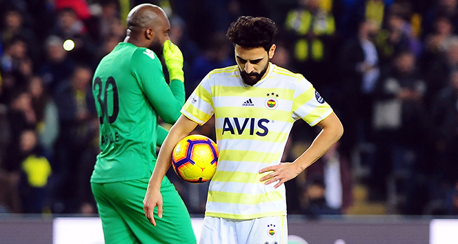 Mehmet Ekici&#039;nin 3 maçlık cezası onandı