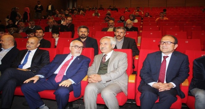 Diyarbakır’da sindirim sistemi hastalıkları bilgilendirme toplantısı düzenledi