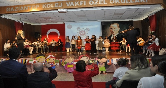 Gaziantep Kolej Vakfında 23 Nisan coşkusu