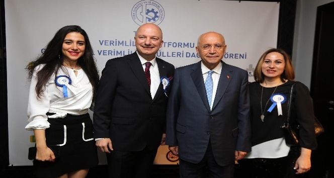 Başkan Yaşar, TÜSİAV ödül törenine katıldı