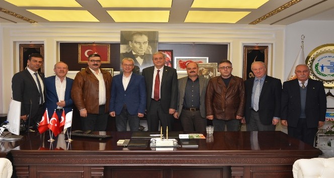Başkan Bakkalcıoğlu’na ziyaretçi akını