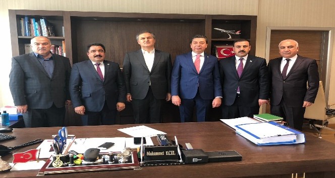 Milletvekili Mustafa Kendirli’den İlçe Belediye Başkanlarına yatırım taahhüdü