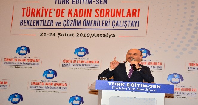 Türk Eğitim-Sen Genel Başkanı Geylan: “23 Nisan; çocuklarımızın özgürce koşup oynayabildiği bir bayram olmalıdır”