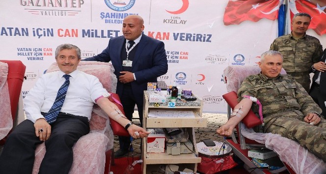 Şahinbey Belediyesi’nin rekor kan bağışına ödül