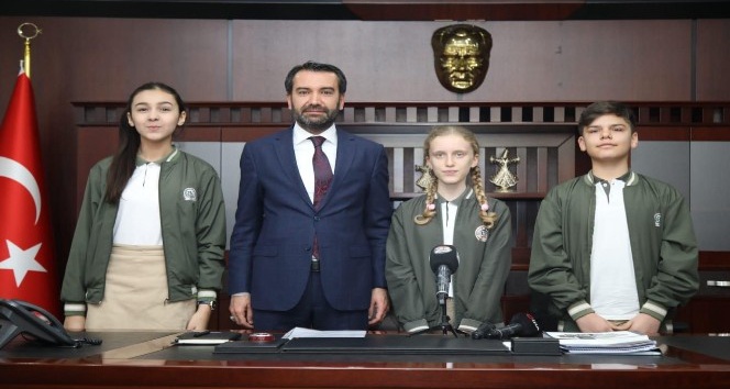 Çocuk vali glutensiz ürün, çocuk başkan park istedi