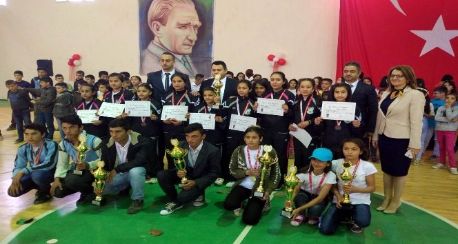 Musabeyli’de 23 Nisan kutlamaları