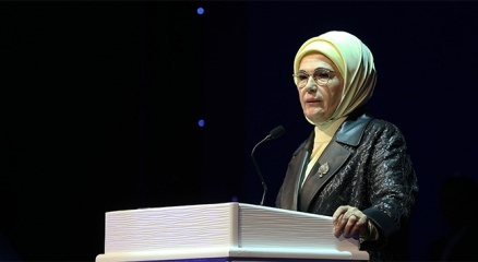 Emine Erdoğan: Çocuklara yönelen kirli ellere asla toleransımız yoktur