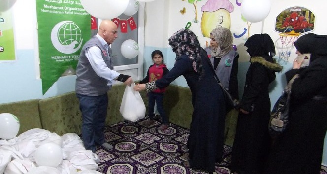 Suriyelilere Ramazan yardımı