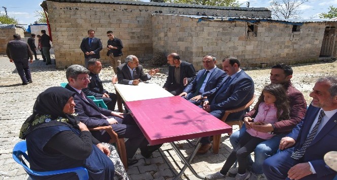 Vali Soytürk’den Afrin Şehidi Yunus Emre Doğan’ın ailesine ziyaret