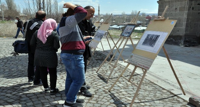 Ermeni katliamlarının belgeleri Kars Ulu Cami’de sergileniyor