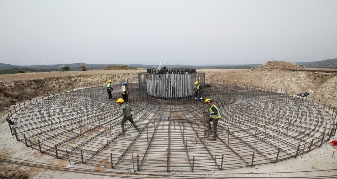 Ayvalık’ta 3 rüzgâr gülü ile 30 milyon kilovat saat enerji üretilecek