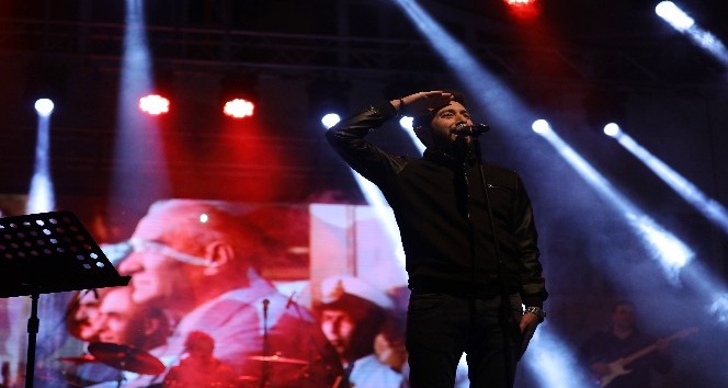 Bahar şenlikleri coşkuyla başladı