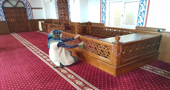 Niksar’da Camilerde Ramazan temizliği