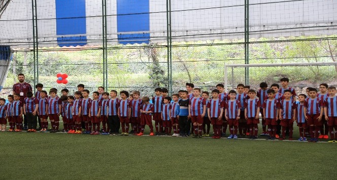 Artvin’de Trabzonspor Futbol Okulu açıldı