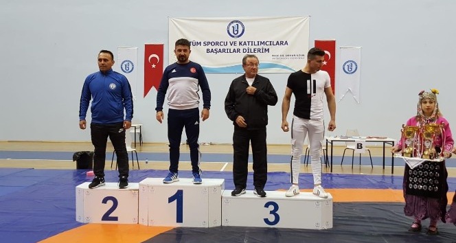 MAKÜ Güreş Takımı Türkiye Şampiyonu Oldu