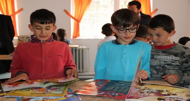 Bir kitap bir kütüphane etti