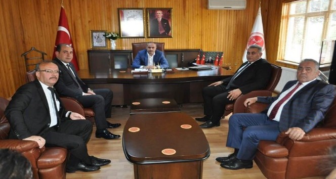 MHP Belde Belediye Başkanları, Dinç’i ziyaret etti