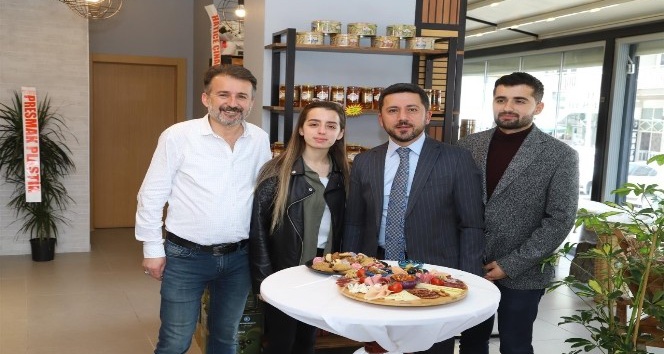 Belediye Başkanı Arı, esnaf ziyaretlerinde bulundu