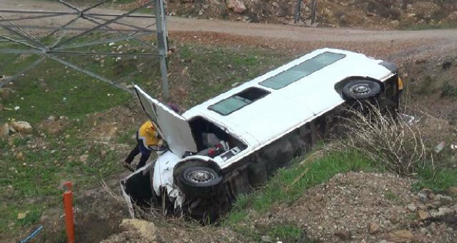Bayburt’ta trafik kazası: 12 yaralı