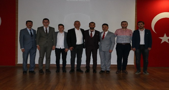 İhlas Vakfı Yozgat Bozok Erkek Öğrenci Yurdunda mezuniyet coşkusu