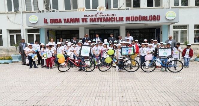 Elazığ’da lider çocuk tarım kampı